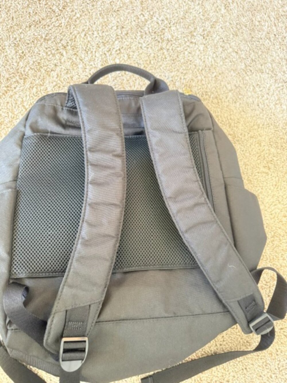 Canvelle Backpack - Picture 3 of 7